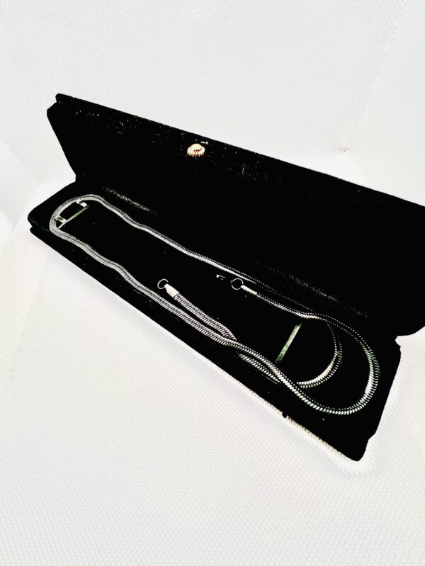 Snake Tail Chain in Black Edition